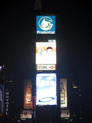 Times Square NYC 070.jpg